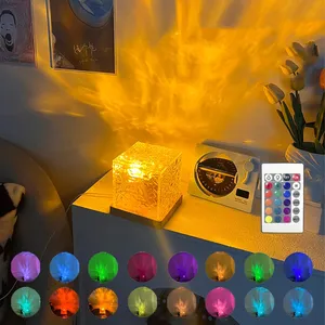 Điều khiển từ xa LED xoay nước gợn ánh sáng ban đêm RGB Color Changing Cube pha lê Đèn bàn cho phòng ngủ trang trí