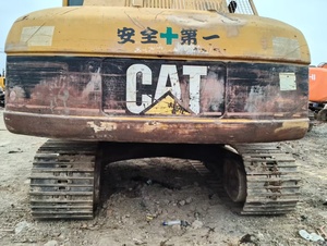 Offre Spéciale : Excavatrice sur Chenilles d'Occasion 320CL 20 Tonnes, Modèle 2022, 100% Prête à l'Emploi, Origine Japon, Prix Bas, Composants Essentiels (Moteur, Engrenages, Roulements) - Product Image 4