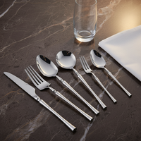 Ensemble de couverts de table en acier inoxydable pour cuisine occidentale, design taille fine, couteau à steak, cuillère à café, couverts de table pour hôtel