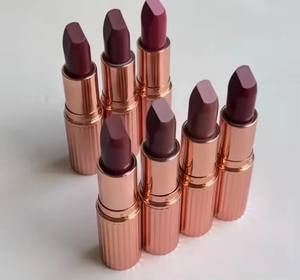 Lápiz Labial Mate de Terciopelo de Larga Duración de Marca de Lujo OEM, Ingredientes Minerales de Alta Calidad, Resistente al Agua e Hidratante, Vegano, Antiadherente - Product Image 5