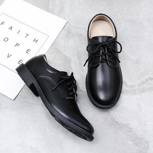 Chaussures à lacets en cuir véritable pour hommes, confortables, respirantes, à motif uni, pour le printemps, pour le bureau et les occasions professionnelles, pour adultes - Product Image 3