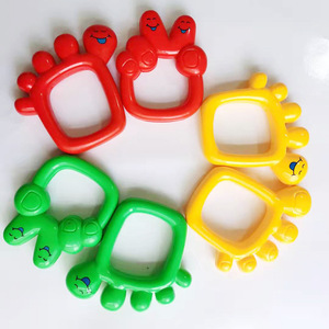Campanas de Mano de Plástico Coloridas con Caras Sonrientes, Rojo, Verde, Amarillo, Juguete Musical para Niños, Sonajero al por Mayor - Product Image 2