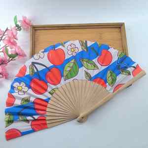 Factory Price 8 INCH Cloth Hollow Bamboo Bone Handfan <b>Pattern</b> Painting Model Sport Style for Business Gift Christmas Party - Product Image 6