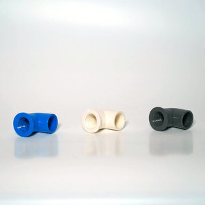 Coude à filetage interne en PVC 20 mm 90 degrés pour raccord de tuyauterie d'alimentation en eau, résistant aux produits chimiques - Product Image 1