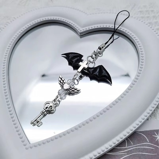 Y2K Mobile Phone Charm Strap Chain Keychain Cool Girl Gothic Dark Demon Bat Wings Lanyard Pendant
