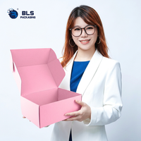 Boîte cadeau rigide en carton ondulé rose personnalisée avec impression de vêtements de qualité supérieure, pliable, avec laminage mat