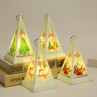 Lanterne de Noël de style tente, lumière LED triangulaire, scènes hivernales fantaisistes pour une ambiance festive ludique, lampe LED de Noël