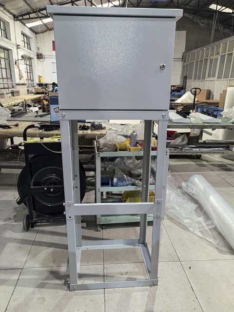 Custom Ip65 Rated Outdoor Server Rack Outdoor Electrical Enclosure Ip55 Waterproof 316 Stainless Steel Cabinet Telecom Enclosure