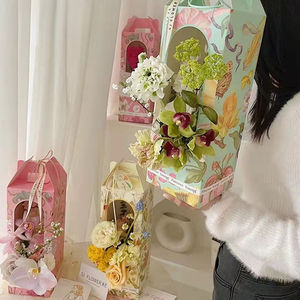 Elegante caja de embalaje de flores Ramo de floristería decorativo Regalo portátil reciclable con ventana abierta - Product Image 2