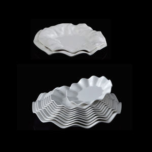 Plato de ensalada en forma de pétalo blanco de <span class=keywords><strong>melamina</strong></span> de estilo occidental, <span class=keywords><strong>vajilla</strong></span> Irregular creativa para fiestas de boda, Material plástico familiar - Product Image 5