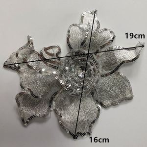 Aplique de encaje bordado con pedrería y lentejuelas DIY, parche bordado de tela con flor 3D para ropa - Product Image 2