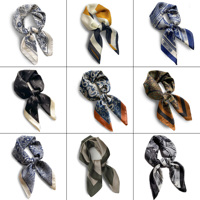 Foulard carré élégant pour homme, 70 cm/27 po, impression personnalisée de créateur, marque de luxe, foulard soyeux pour cheveux, 1026M