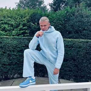 Мужской спортивный костюм на флисе с капюшоном, на молнии - Product Image 2