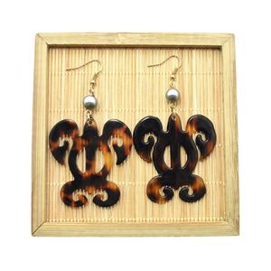 تصميم جديد رائج للأقراط من الأسيتات والأكريليك والسيلولويد، أقراط لؤلؤ تاهيتي سائبة، أقراط على شكل صدفة السلحفاة - Product Image 3