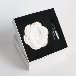 Stocked Hanging Scented Car Wardrobe Air Freshener <strong>Ceramic</strong> Aroma Plaster Porcelain Flower Home Fragrance Essential Oil <strong>Diffuser</strong> - Product Image 4