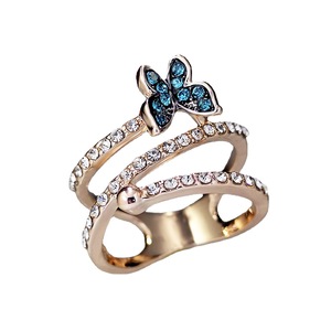 Anello a forma di farfalla blu per donna, anello creativo alla moda - Product Image 1