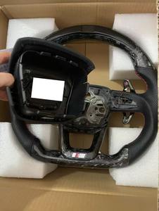Volant en cuir perforé personnalisé en fibre de carbone véritable avec LED pour <span class=keywords><strong>Audi</strong></span> Q3 Q5 Q7 Q8 B9 SQ5L SQ7 SQ8 S4 - Product Image 4