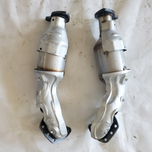 Nouveau convertisseur catalytique à trois voies en acier inoxydable pour Prado 4000 3.5L V6 système d'échappement OEM pièces automobiles Yueyang usine - Product Image 1