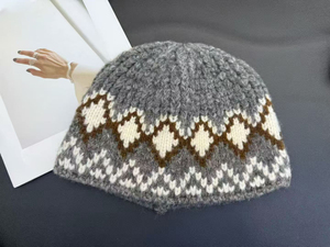 Nuova Tendenza Berretti Lavorati a Maglia di Alta Qualità in Stile Vintage con Contrasto di Colore per Uomo e Donna, Caldi per l'Inverno - Product Image 3