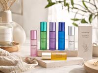 Bouteilles en verre cylindriques personnalisées de 5 ml et 10 ml, couleur Morandi, avec bouchons dorés, ouverture facile, contenants pour huiles essentielles, parfums pour cheveux, boîte en carton
