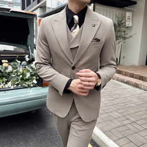 Blazer clásico de traje de negocios antiarrugas de 3 piezas de tamaño y color de estilo personalizado para hombre de lujo OEM hecho en <span class=keywords><strong>China</strong></span> - Product Image 4