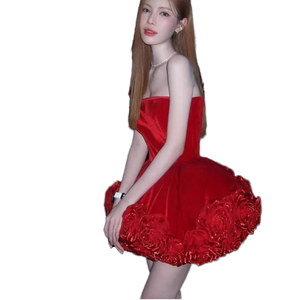 Wanita bunga merah tanpa tali untuk perban gaun malam mewah modis <span class=keywords><strong>Prom</strong></span> & pesta ulang tahun pakaian grosir produsen - Product Image 3