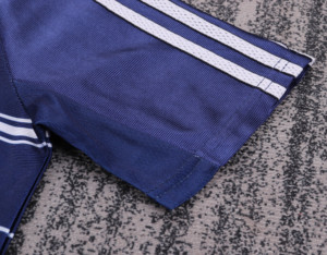 Maillots de football imprimés d'été à manches courtes, rétro 1998/99 Madrid Extérieur, respirants, séchage rapide, pour compétitions des clubs européens - Product Image 4