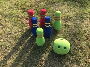 Ensemble <span class=keywords><strong>de</strong></span> <span class=keywords><strong>quilles</strong></span> et <span class=keywords><strong>de</strong></span> boules <span class=keywords><strong>en</strong></span> <span class=keywords><strong>mousse</strong></span> sans danger pour les enfants - Jouets d'activités intérieures pour tout-petits - Product Image 6