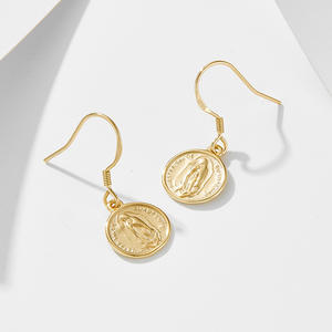 UM JEWELRY - Collar Clásico Retro de Moda con Colgante de Moneda Circular con Circonita, Plata de Ley 925 Chapada en Oro, Retrato en Relieve de la Virgen María, para Boda - Product Image 5