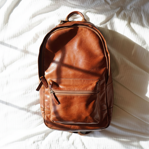 Sac à dos en cuir Travyn Core Series - Product Image 1