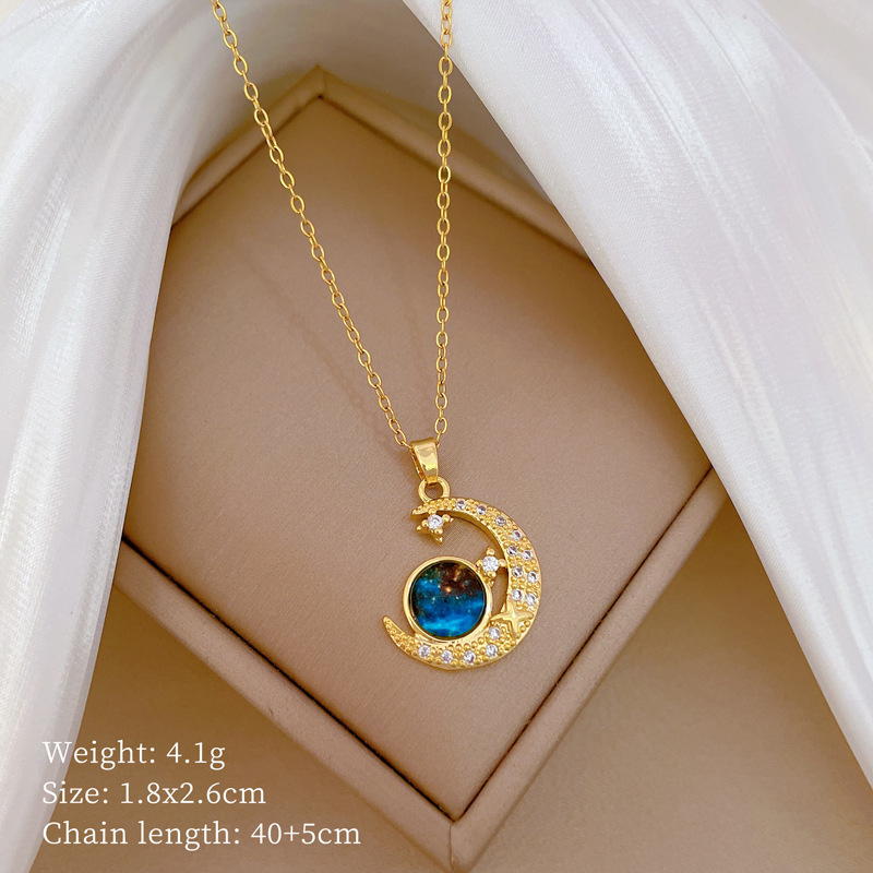 GOLD sky pendant necklace 3