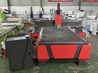 Machine de fraisage CNC abordable haut de gamme avec variateur de fréquence Fuling pour la production de portes, fonctionnement stable, garantie de trois ans