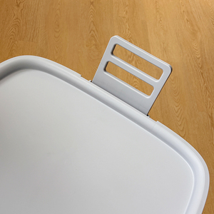Cesto Portabiancheria Pieghevole di Grande Capacità, <span class=keywords><strong>Design</strong></span> Moderno, in Plastica con Ruote e Coperchio per Soggiorno - Product Image 4