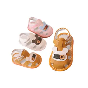 2023 autunno neonato 0-1anni con fondo morbido scarpe da bambina con campanello in pelle antiscivolo suole sportive morbide scarpe