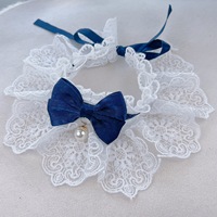 Accessoires de mode pour animaux de compagnie en gros : Bavoirs pour chiens et chats style princesse, Bandana-collier en polyester floral avec dentelle, Foulard à carreaux avec nœud