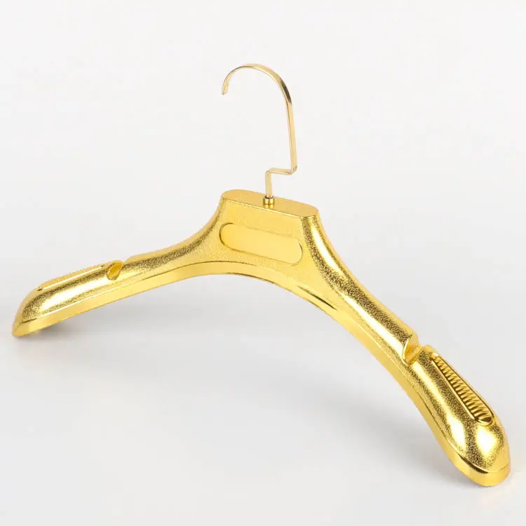 Goedkope Prijs Plastic Garderobe Hanger Vrouwen Aangepaste Kleur Gouden Kleerhangers Kleerhanger