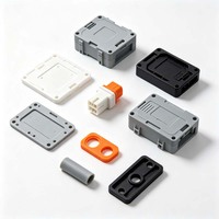 Servizio di Lavorazione OEM per Stampaggio a Iniezione di Componenti Personalizzati per Nuove Energie: Contenitori Batteria, Pannelli Caricabatterie, Alloggiamenti Inverter