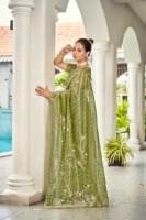 Sari en satin de créateur pour femme, orné de perles lourdes, collection élégante et fluide pour les fêtes, les fiançailles et les festivals