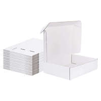 Boîtes d'expédition en carton ondulé personnalisées avec logo pour chaussures, chaussettes et fourrures - Emballage postal recyclable sur mesure avec revêtement UV