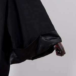 Traje Jurídico Tradicional Negro de Primera Calidad, Atuendo Judicial, Túnica y Bata para Abogado, Abogado, Magistrado - Product Image 4