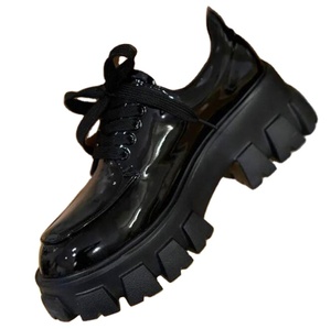Zapatos de cuero con plataforma gruesa de charol de tacón grueso, zapatos informales de cuero con cordones de fondo grueso para mujer a la moda - Product Image 1