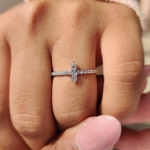 Bague classique en diamant de laboratoire conçue pour un usage quotidien, brillance exquise, artisanat de haute qualité, bijoux élégants en provenance d'Inde - Product Image 2