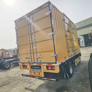 Camionnette HOWO 4,2 m jaune - <span class=keywords><strong>Véhicule</strong></span> de <span class=keywords><strong>transport</strong></span> de marchandises léger pour l'exportation mondiale - Product Image 5