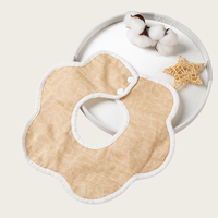 Nouveau coloré prix départ usine Multi modèles en Stock en gros bébé Bandana coton réglable dentition bavoir bave