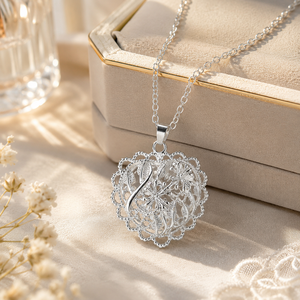 Collana con ciondolo a cuore con motivo intagliato, regalo quotidiano per donna, che ti amerò sempre. - Product Image 4