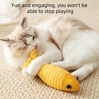Produits pour animaux Accessoires pour chats Grossiste Lin Forme poisson Mouvement interactif Jouet à mâcher chat