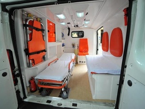 Nueva Ambulancia de Transporte de Pacientes, Manual, Diésel, con Aislamiento por Presión Negativa, Equipo Médico, Emisión EURO 5 - Product Image 6