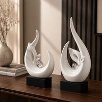 Sculpture abstraite moderne en céramique blanche, décoration d'art, ornement de table avec base pour salon, meuble TV, décoration de la maison, cadeau