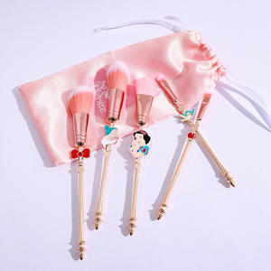 Custom logo 5pcs pink Snow White Makeup Brush Set Rose Gold Metal Handle Makeup Brushes Sweet Girl Style <strong>Princess</strong> Gift - Product Image 6