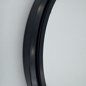 Sello de aceite de doble labio tipo FKM J: Resistencia y retención de aceite para sistemas de alta presión de uso industrial fabricados en China - Product Image 1